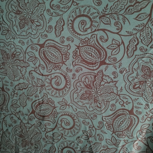 Paisley Print Emerald Green Blouse - Picture 8 of 9